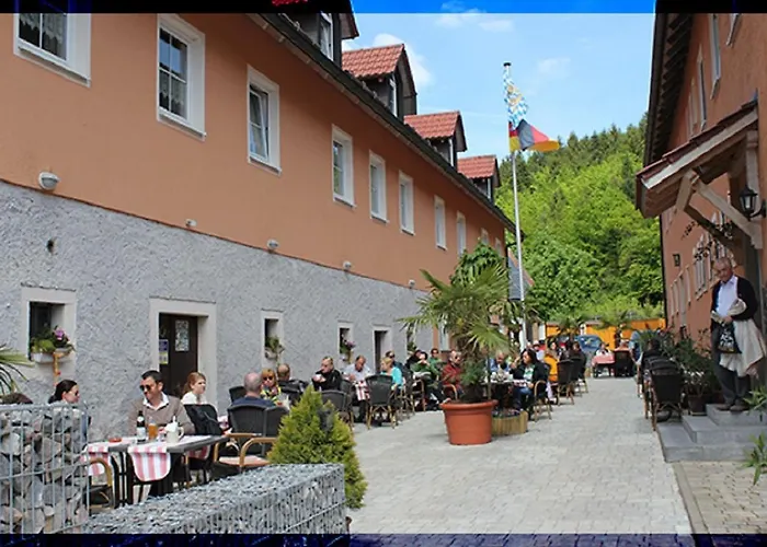 Hotels in Donaustauf