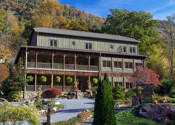 The Esmeralda Inn And Restaurant