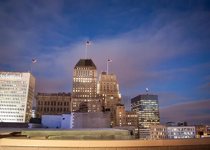 Hotel Indigo Newark Downtown
