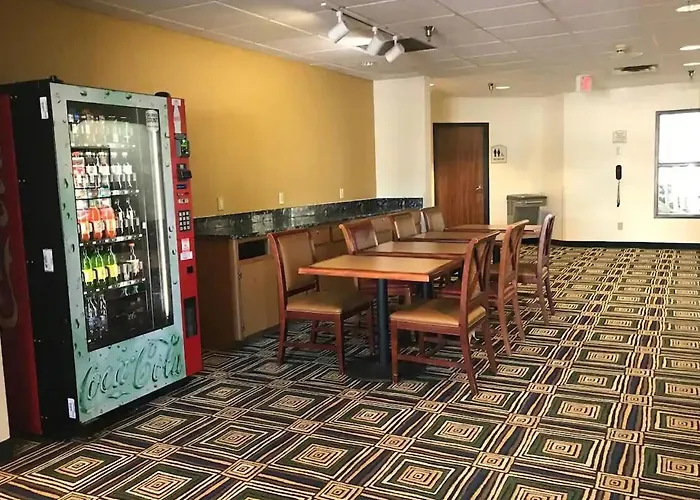 Norwood Inn & Suites Eagan St Paul & Mall Of America