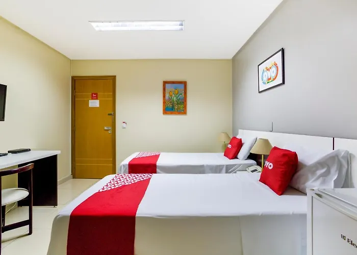 OYO Hotel Via Universitária, Anápolis