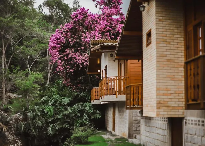 Pousada Aracê Pedra Azul 