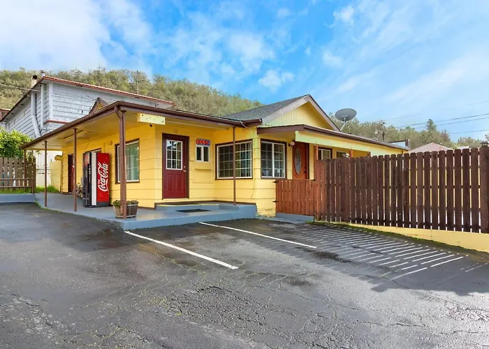 Roseburg Inn