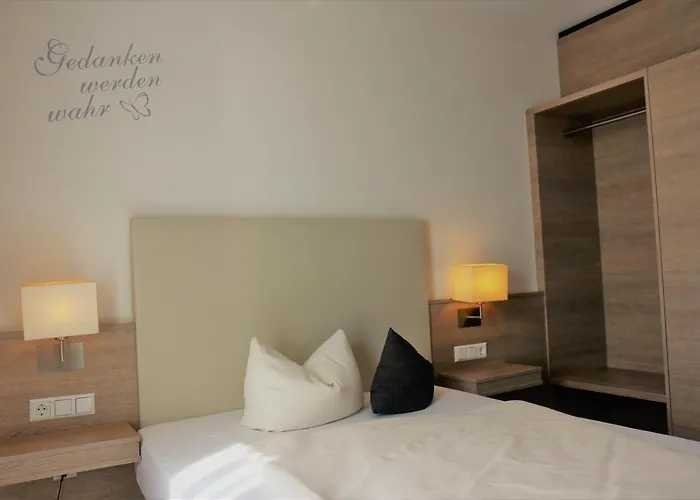 Hotels in Pfarrkirchen