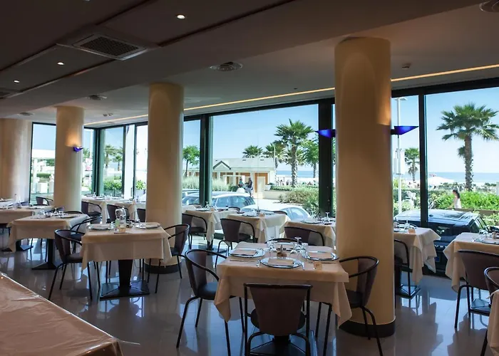 Hotel Brig Fronte Mare Nuova Gestione Riccione